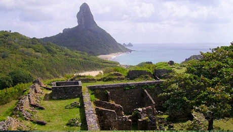 Atrações em Fernando de Noronha - Forte dos Remédios